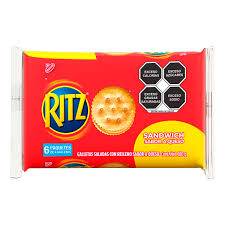 RITZ CRACKERS SANDWICH FILLED WITH CHEESE
